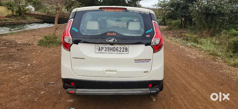Mahindra Marazzo 2021 Diesel 142000 Km Driven