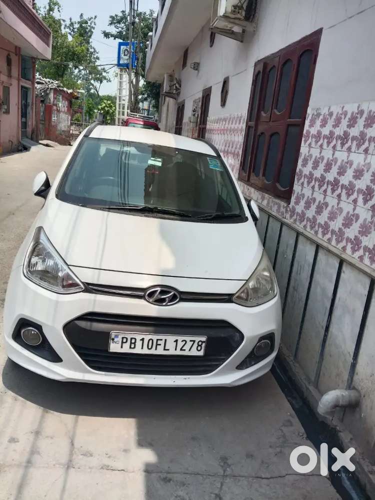 Hyundai Grand I10 Sportz 2015 Diesel