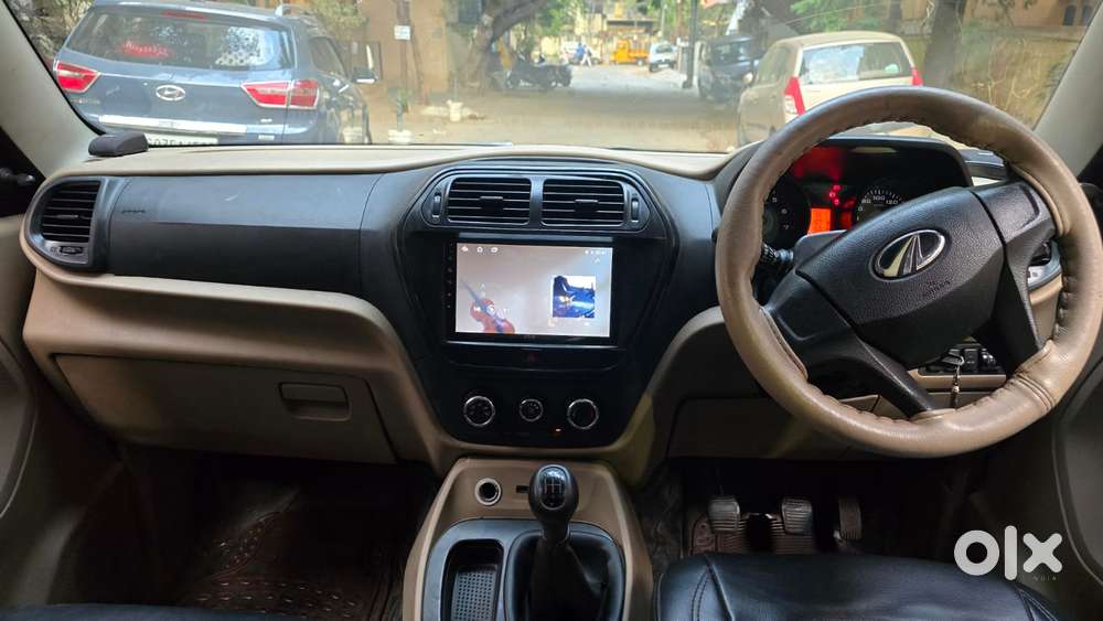 Mahindra Tuv 300 T6 Plus, 2018, Diesel