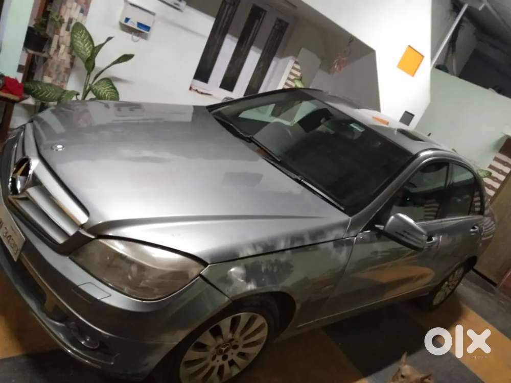 Mercedes-benz C-class Petrol Automatic 2010