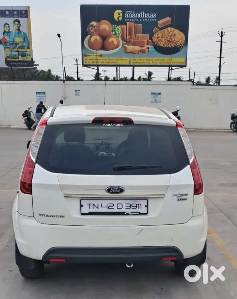 Ford Figo (1.4 Tdci ) Titanium Topend