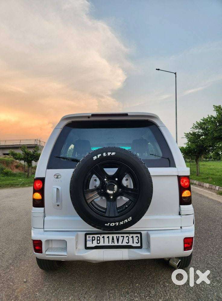 Tata Safari Dicor 2.2 Lx 4x2, 2011, Diesel