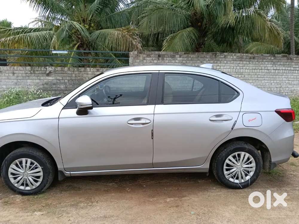 Honda Amaze 3nd Gen V Mt 2025 Petrol 89000 Km Driven