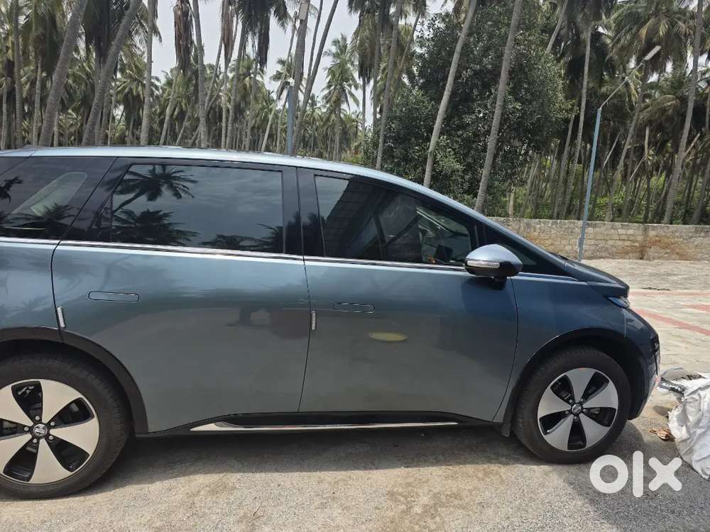 Mg Windsor Ev Essence 2025