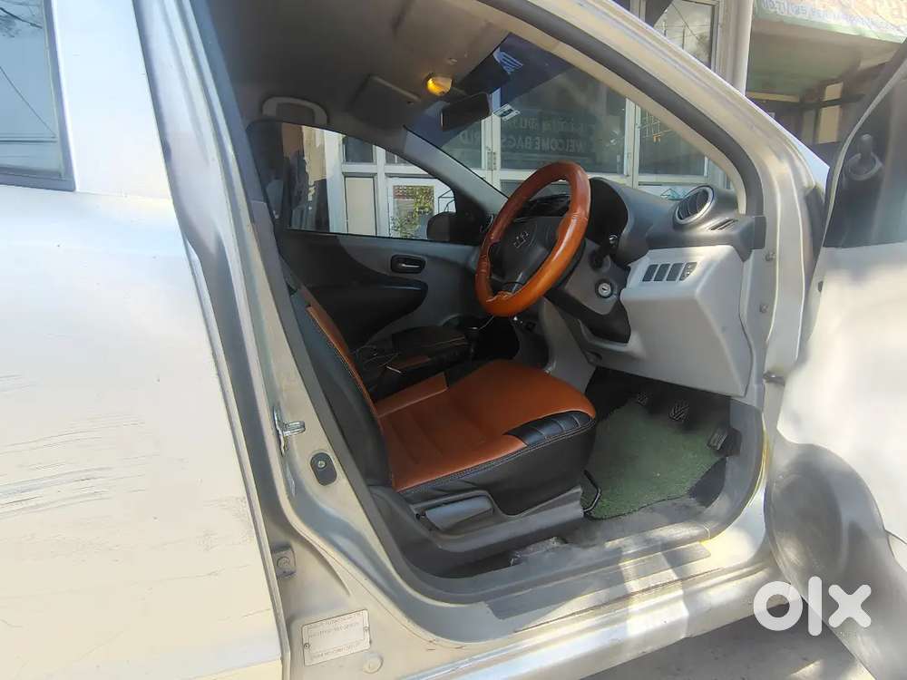 Maruti Suzuki A-star 2010.