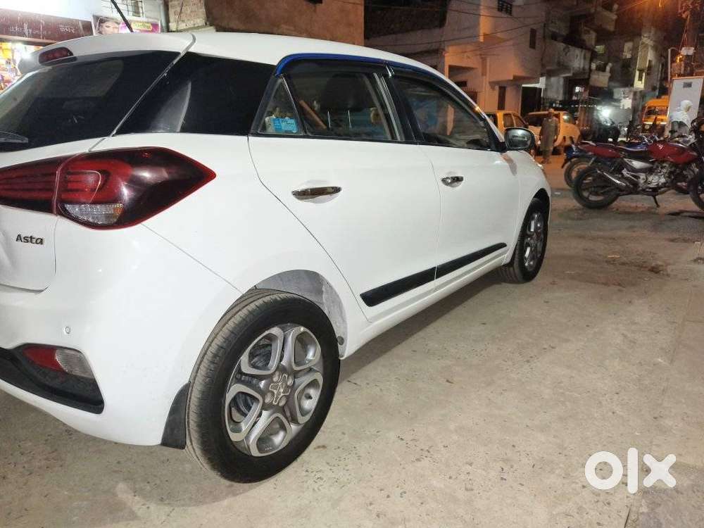 Hyundai I20 Petrol Asta Option, 2018, Petrol