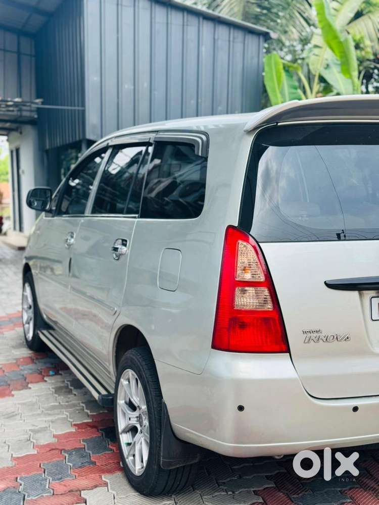 Toyota Innova 2008 Original Kerala