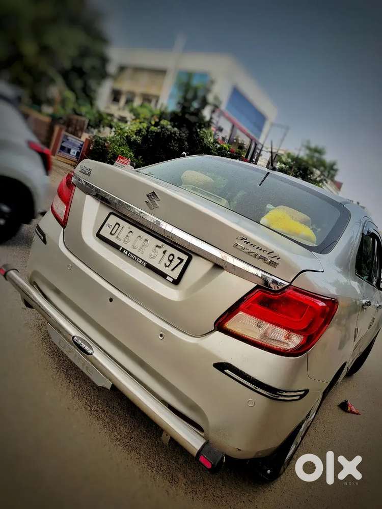 Car Me Koy Kami Nahi Ha Ak Dam Ok Ha