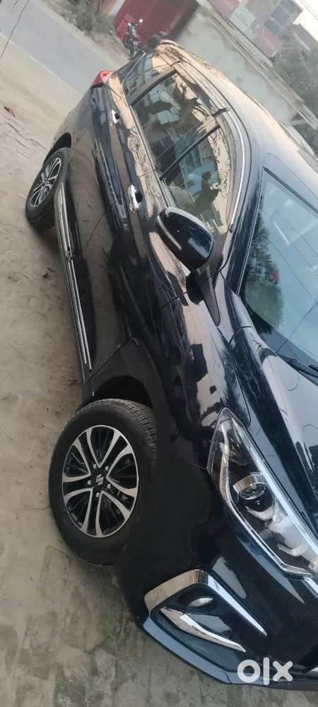 Maruti Suzuki Ertiga Zxi 2024 Car