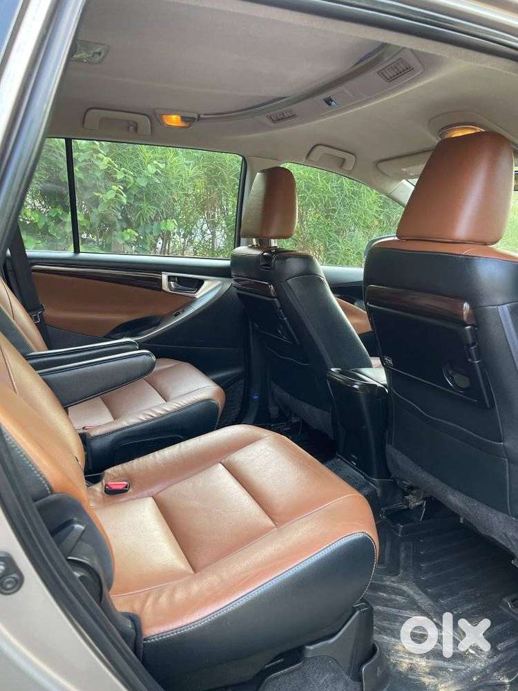 Toyota Innova Crysta 2.8 Z, 2017, Diesel