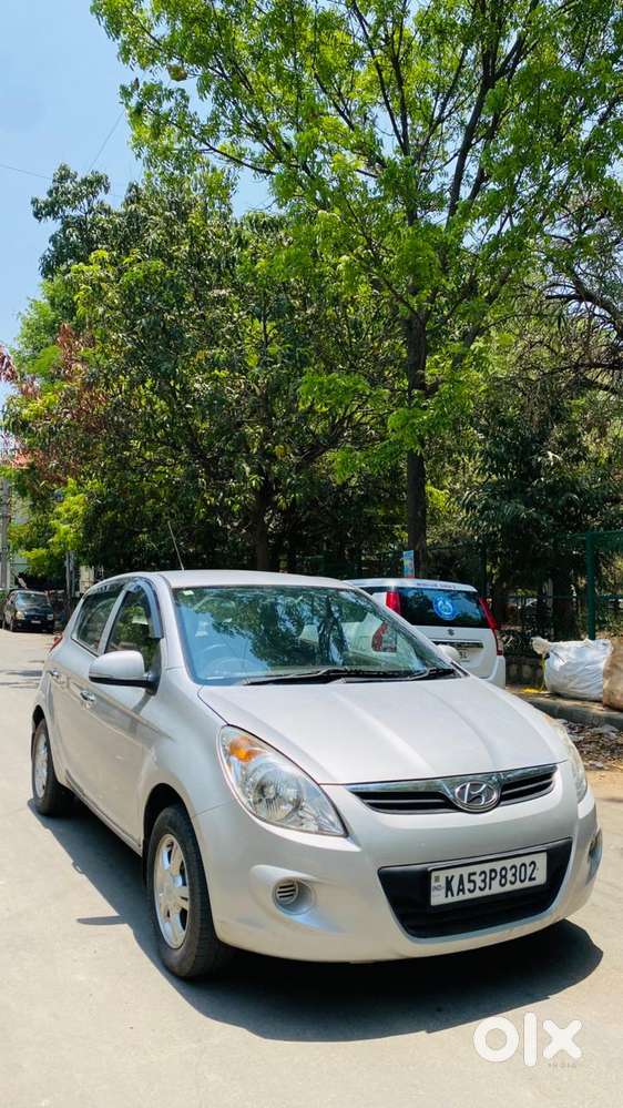 Hyundai I20 Sportz 1.2 Bs-iv, 2011, Petrol