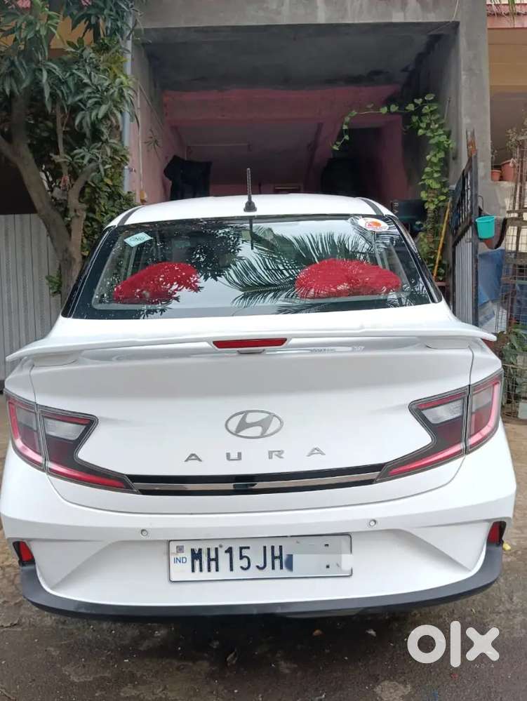 Hyundai Aura 2023 Cng & Hybrids Well Maintained