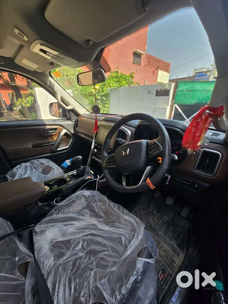 Mahindra Scorpio N Diesel 2026 (going Aborad)