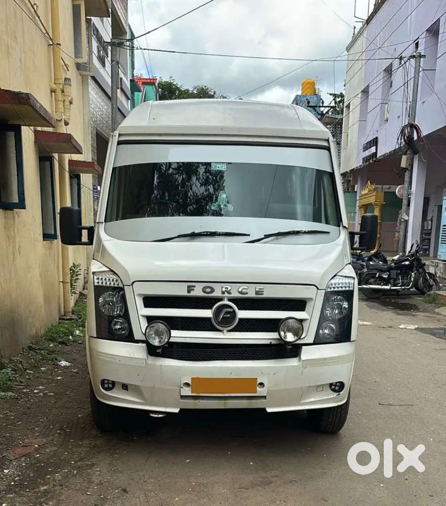 Tempo Traveller