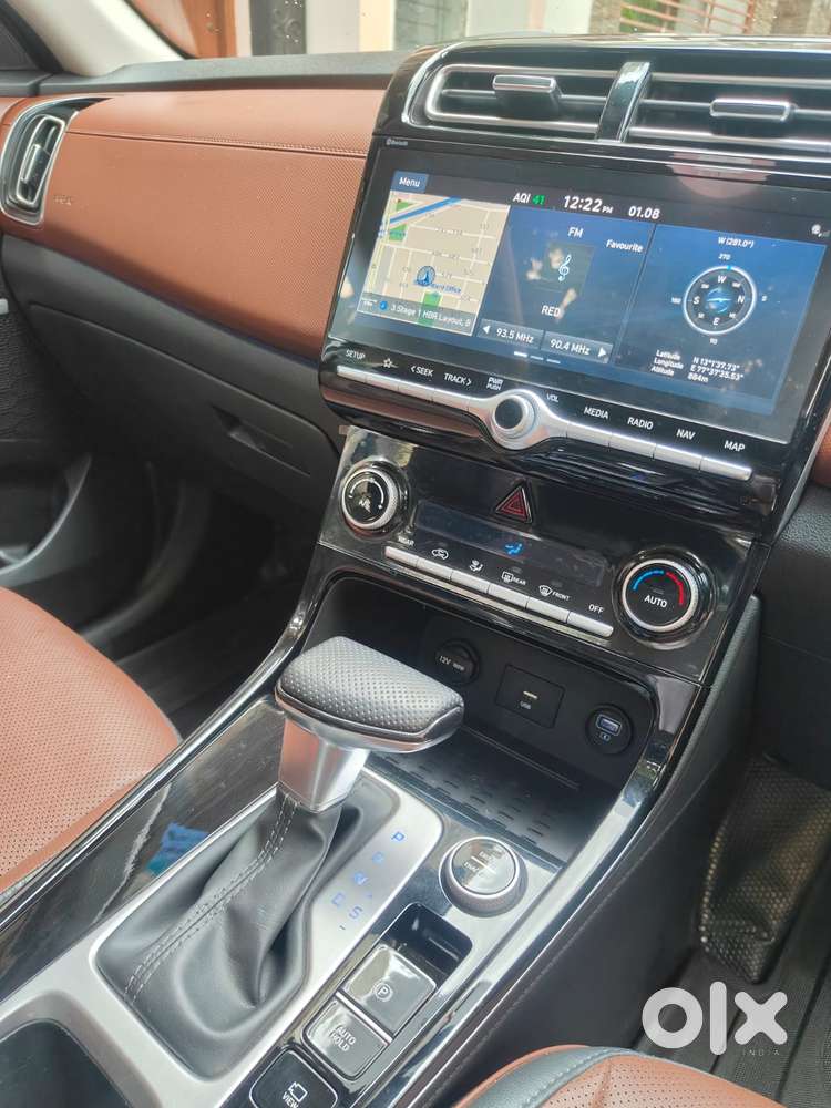 Hyundai Alcazar 2.0 Platinum (o) Petrol At 7 Str, 2022, Petrol