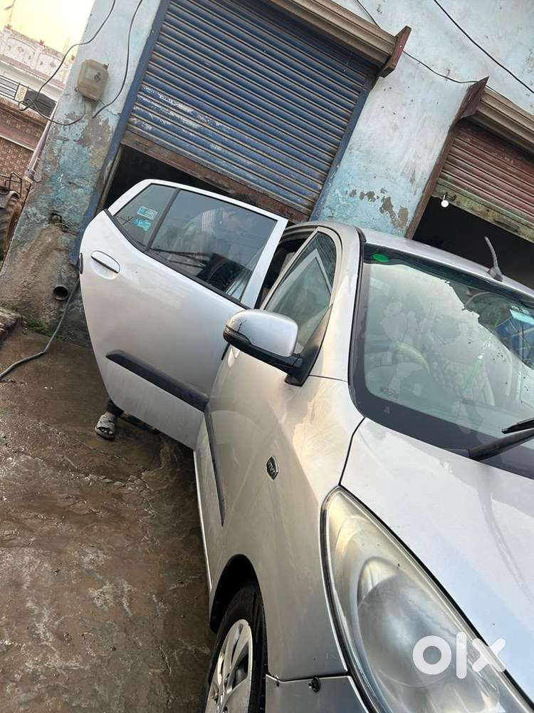 Hyundai I10 2012 Cng & Hybrids 72000 Km Driven