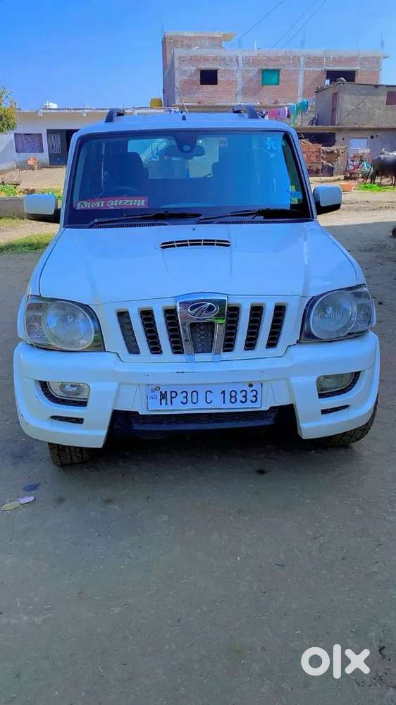 Mahindra Scorpio Classic 2013 Diesel 80000 Km Driven