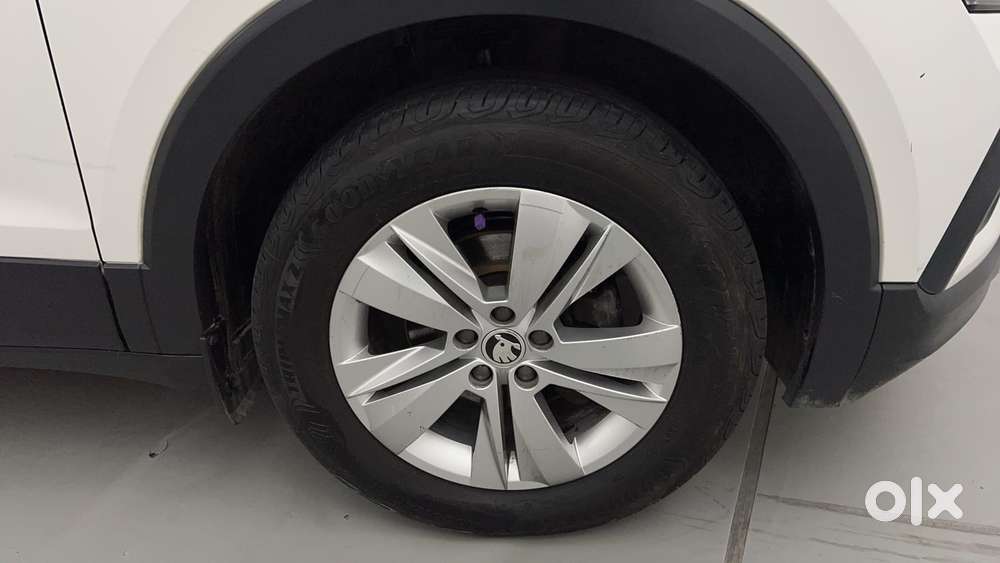 Skoda Kushaq 1.0 Tsi Ambition At, 2022, Petrol