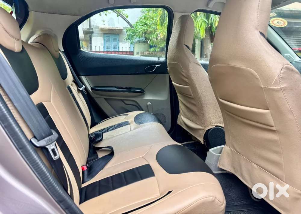 Tata Tiago Xe, 2018, Petrol