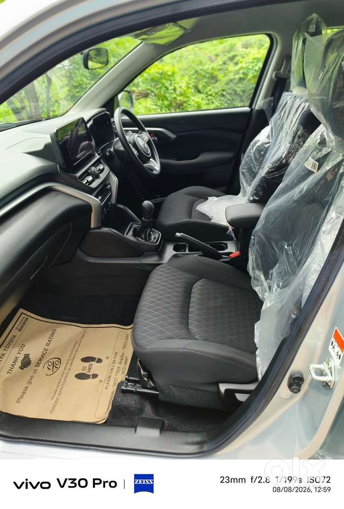 Toyota Urban Cruiser Hyryder 2025 Cng & Hybrids 3272 Km Driven