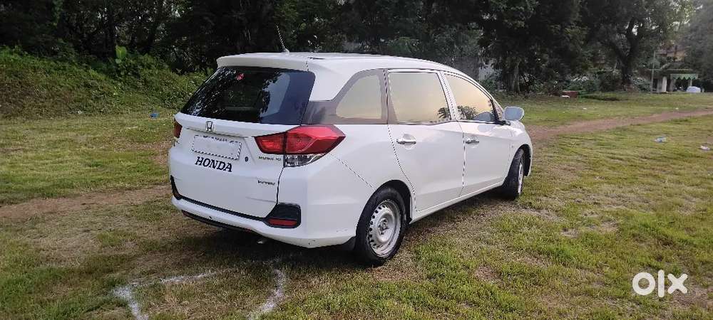 Honda Mobilio 2016 Petrol Manual