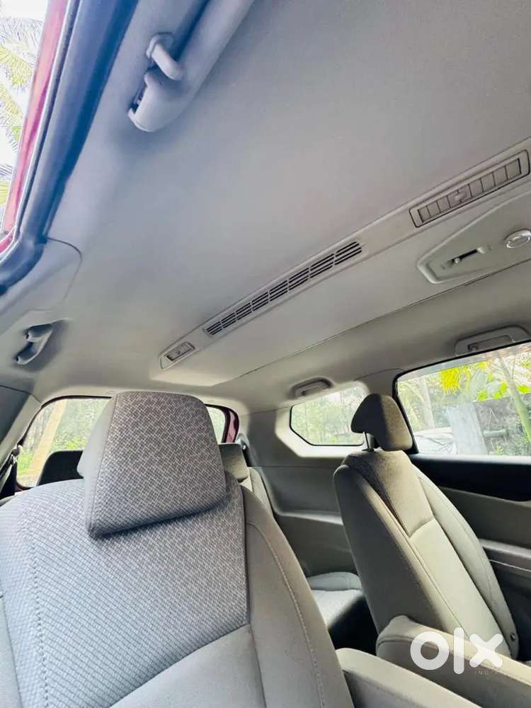 Mahindra Marazzo 2019
