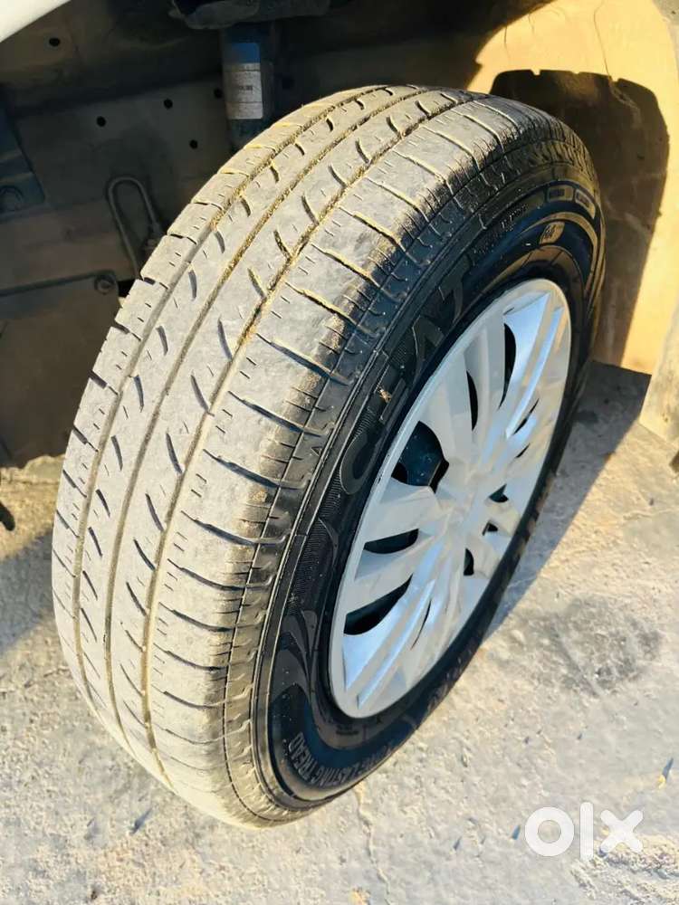 Maruti Suzuki Dzire 2015 Petrol Manual