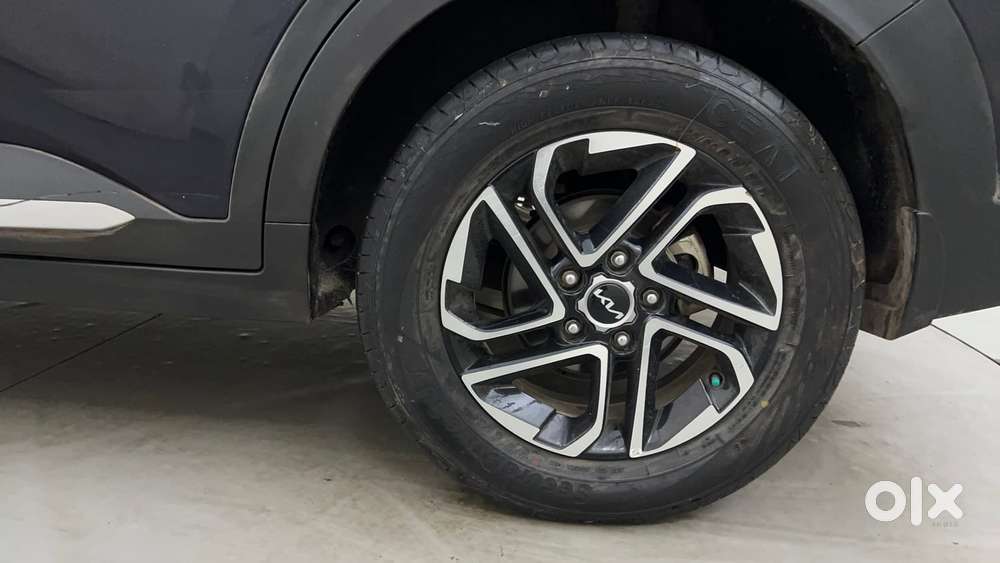 Kia Carens 1.5 Luxury Plus Diesel At 7 Str, 2023, Diesel