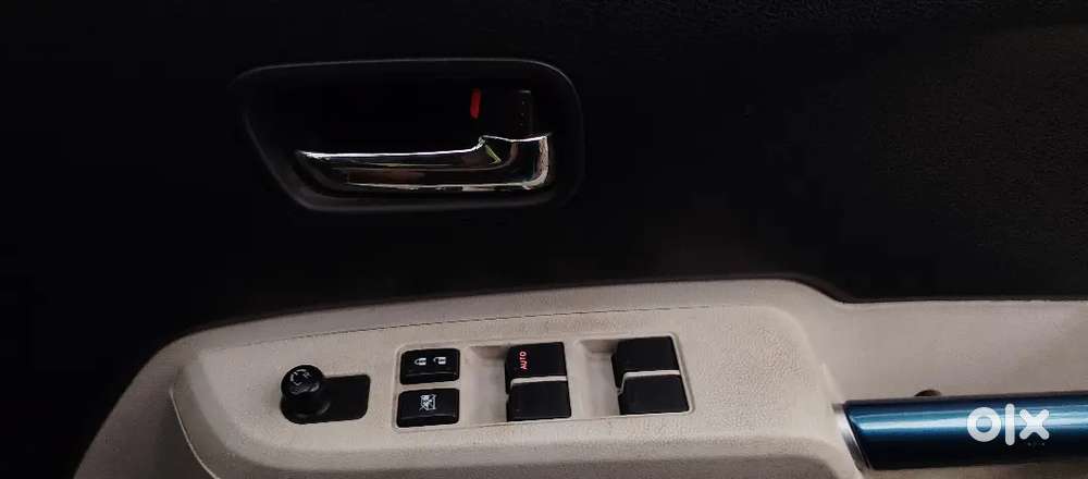 Maruti Suzuki Ignis 2018 Petrol 70000 Km Driven
