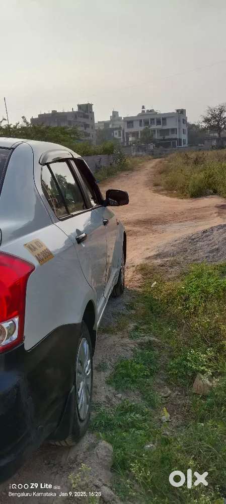 Maruti Swift Dizore 2016