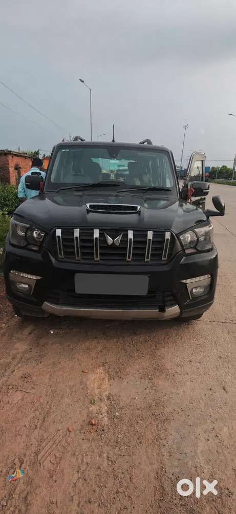 Mahindra Scorpio Diesel Manual 2021