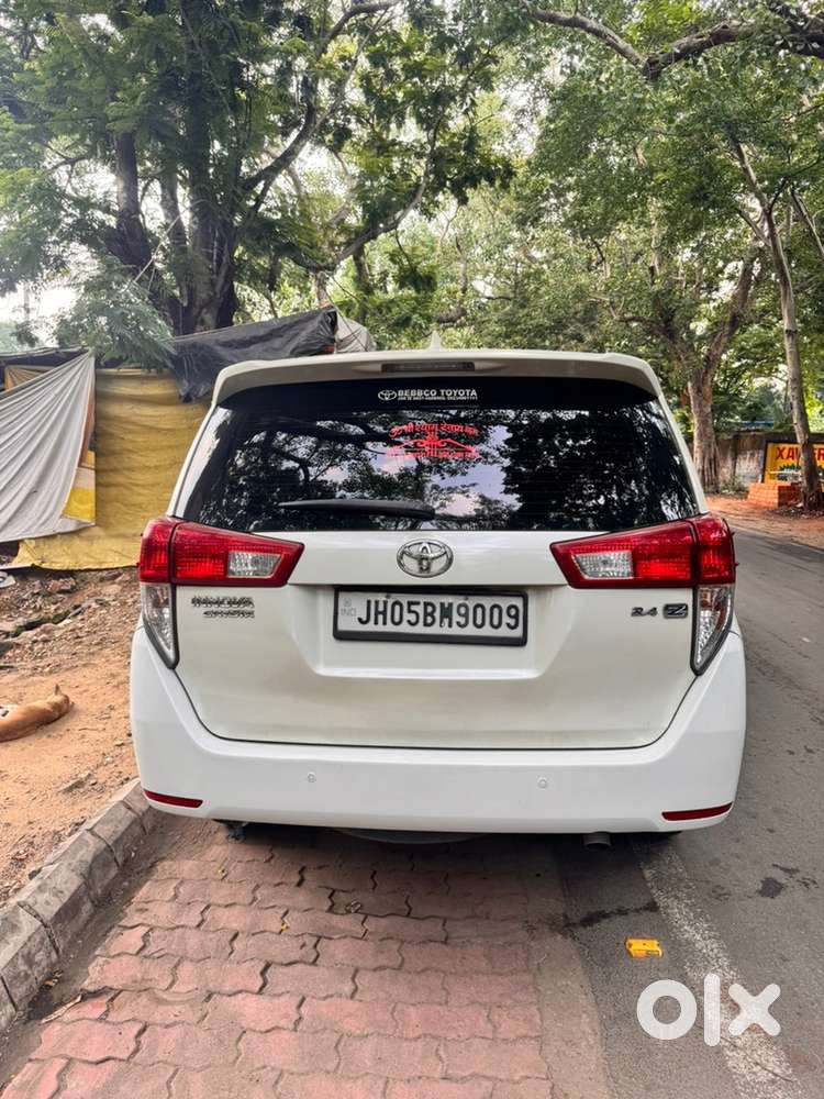 2017 Toyota Innova Crysta
