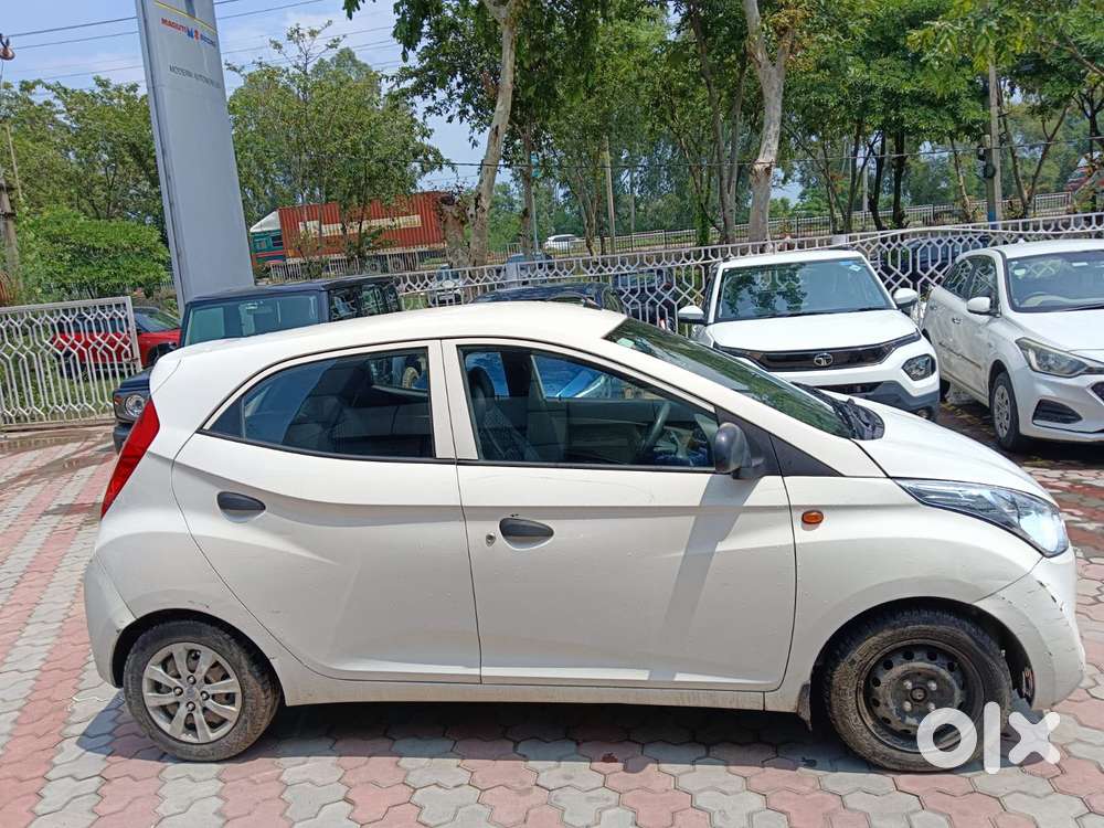 Hyundai Eon Magna +, 2013, Petrol