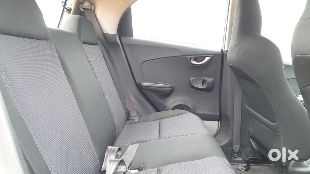 Honda Brio Vx Mt, 2015, Petrol