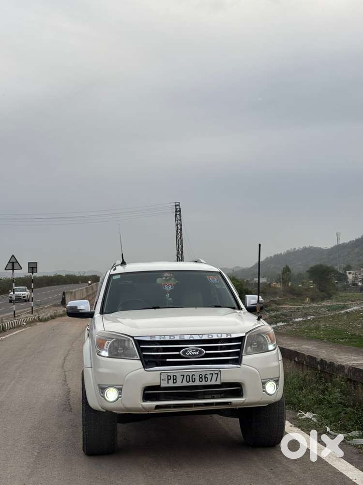 Ford Endeavour Diesel 2011