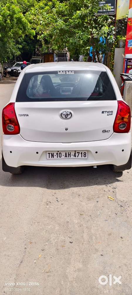 Toyota Etios Liva 2013