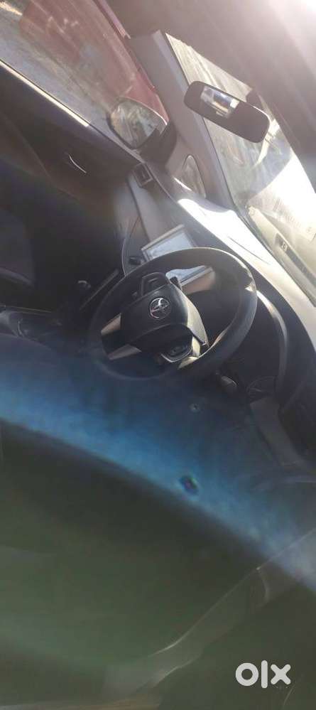 Toyota Innova Crysta 2.4 Gx 8 Str, 2017, Diesel