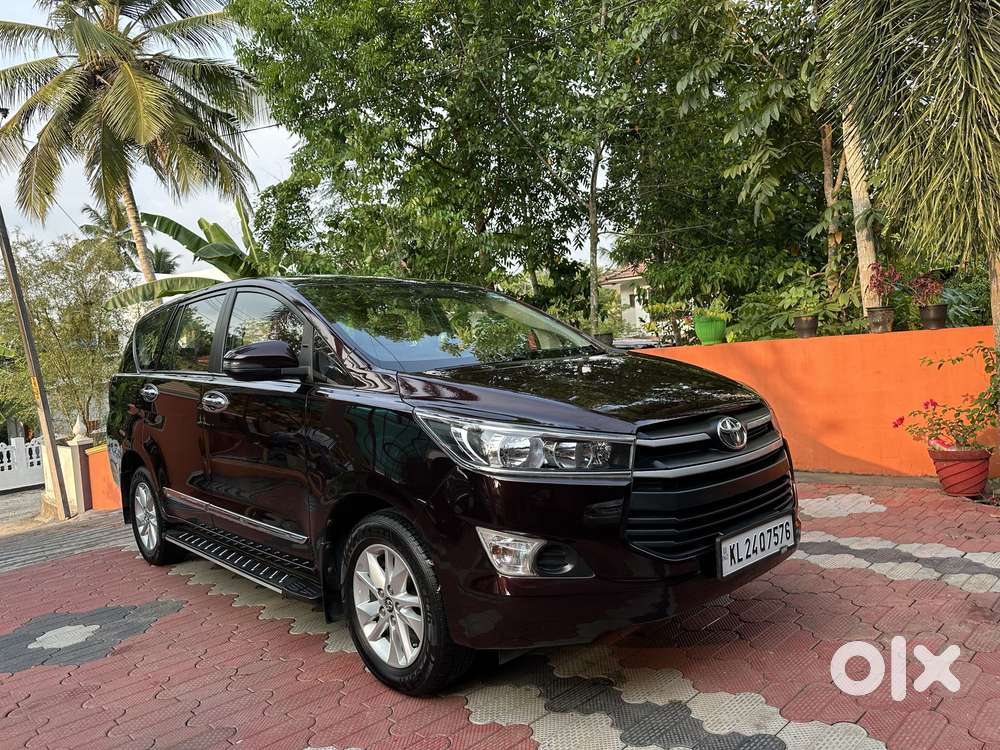Toyota Innova Crysta 2.4 G Mt, 2018, Diesel