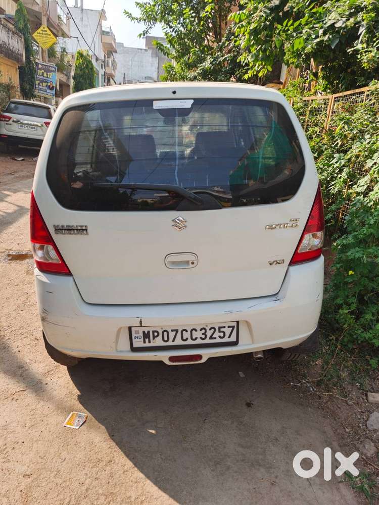 Maruti Suzuki Zen Estilo 2010