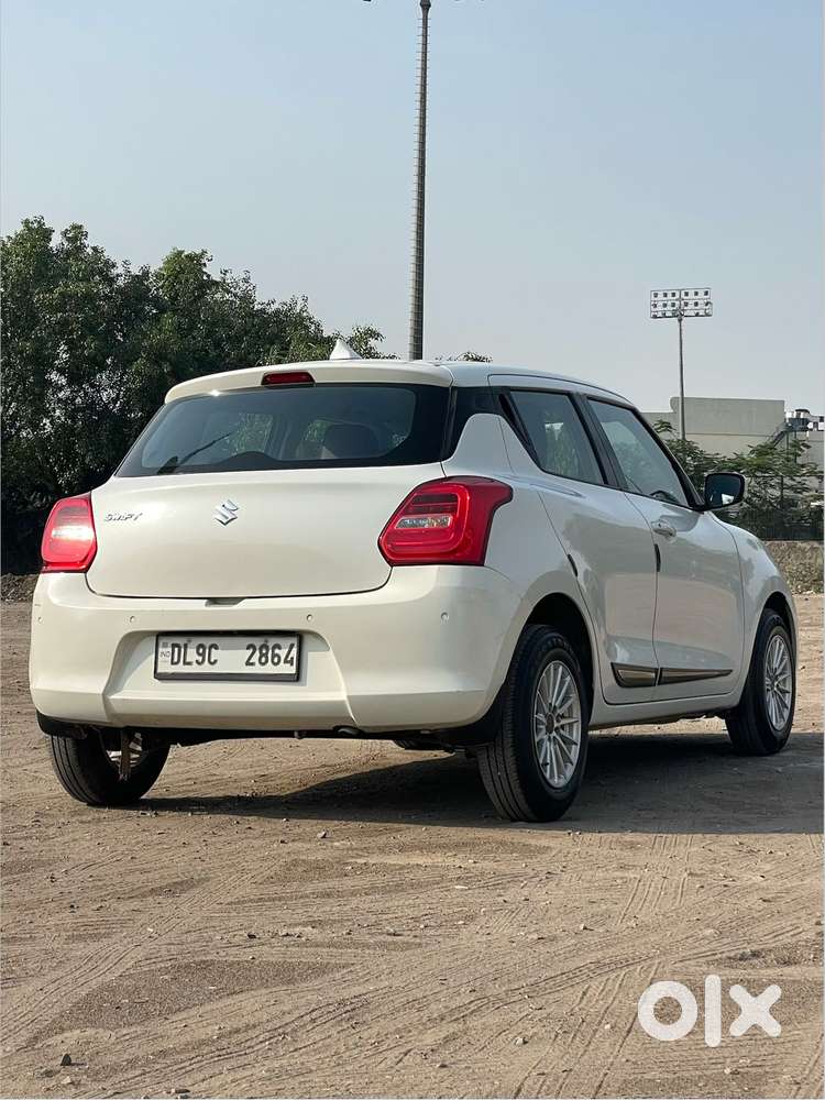 Maruti Suzuki Swift 1.2 Vxi (o), 2022, Petrol