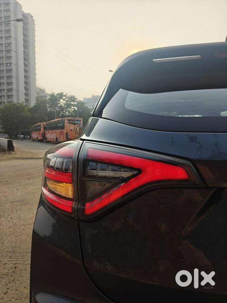 Mahindra Xuv400 Ev El Fast Charger Dt, 2023, Electric