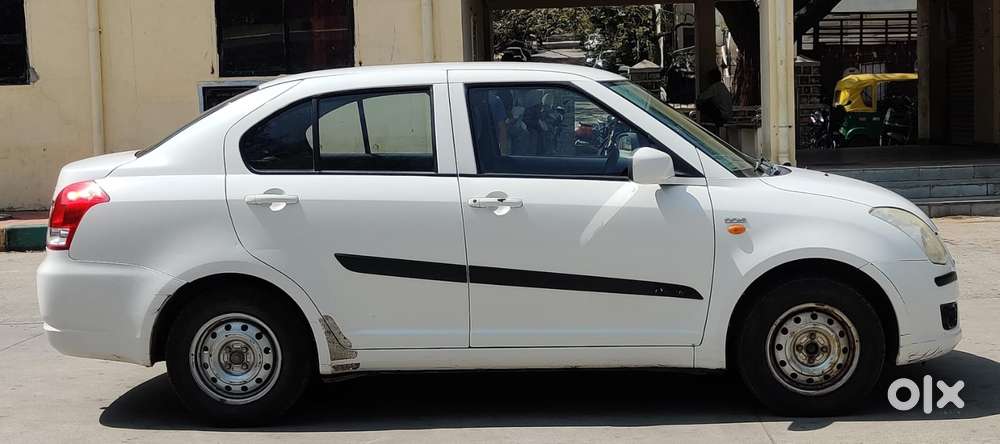 Maruti Suzuki Swift Dzire Ldi Optional, 2015, Diesel