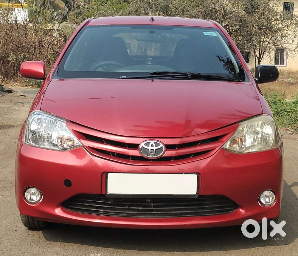 Toyota Etios Liva 2011-2012 G, 2011, Petrol
