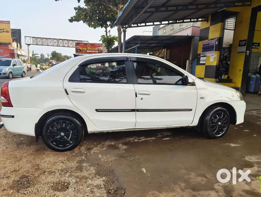 Toyota Etios 2015 Diesel Well Maintained