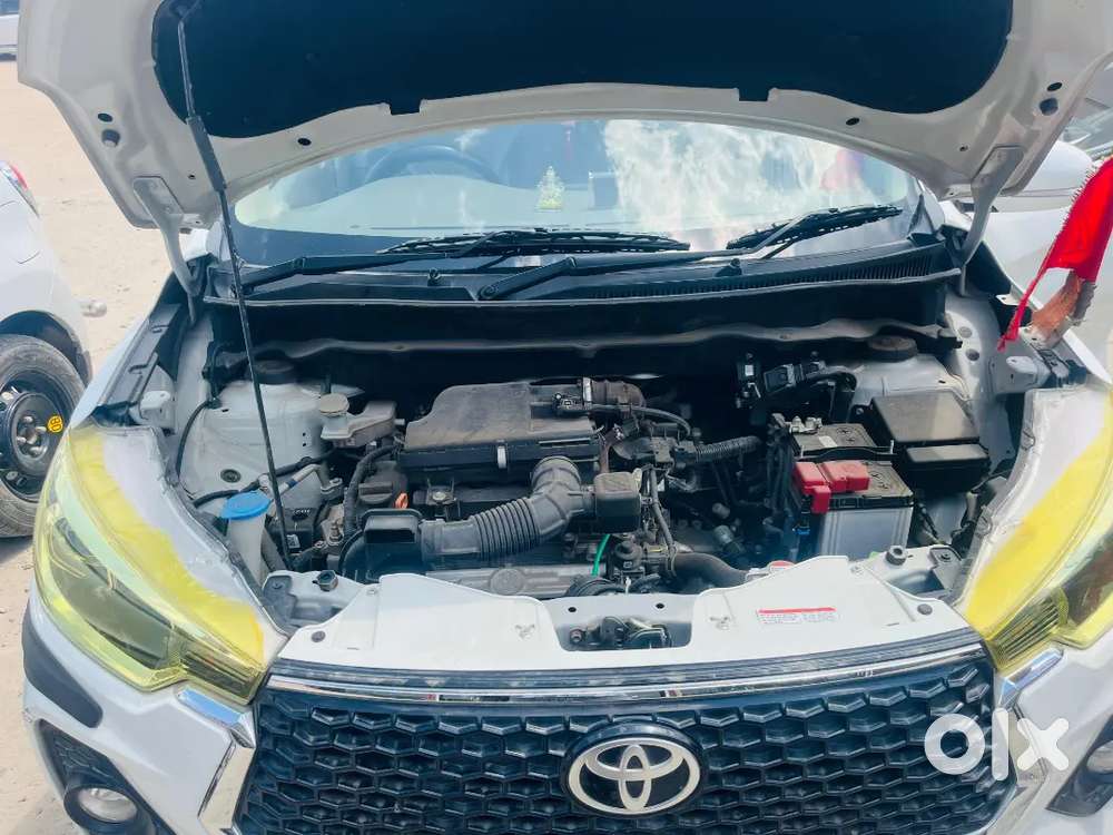 Toyota Rumion 2025 Petrol Well Maintained