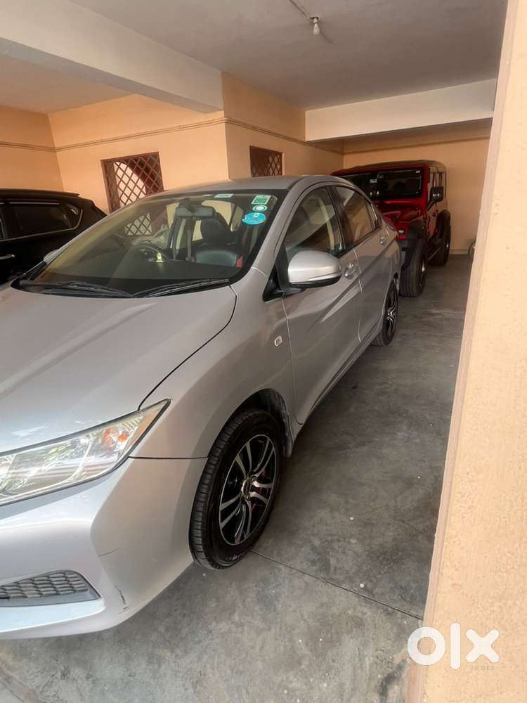 Single Owner/2014/honda City Cvt/100% Genuine Hinda Services