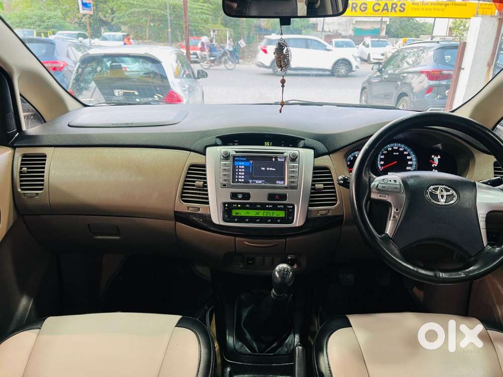 Toyota Innova, 2015, Diesel
