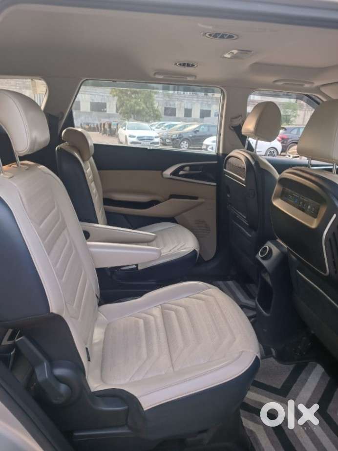 Kia Carens 1.5 Luxury Plus Diesel 6 Str, 2022, Diesel