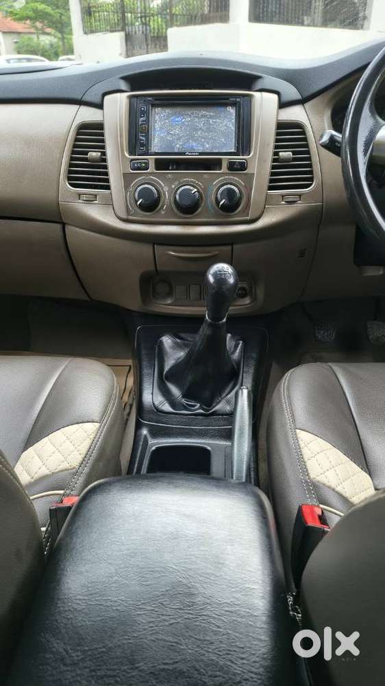 Toyota Innova 2.5 Gx 7 Seater Bs Iv, 2015, Diesel