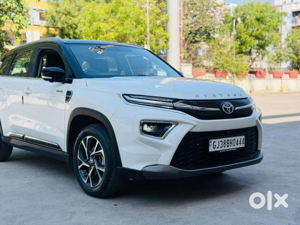 Toyota Urban Cruiser Hyryder 1.5 V Hybrid, 2024, Petrol